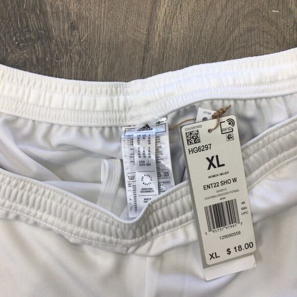 adidas Womens Entrada 22 Soccer Short White Size XLarge AEROREADY Athletic Short - Picture 2 of 5